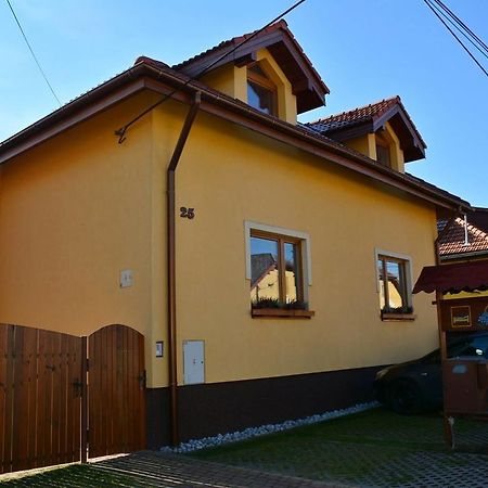 Guest House Penzion Milka Smizany Exterior photo
