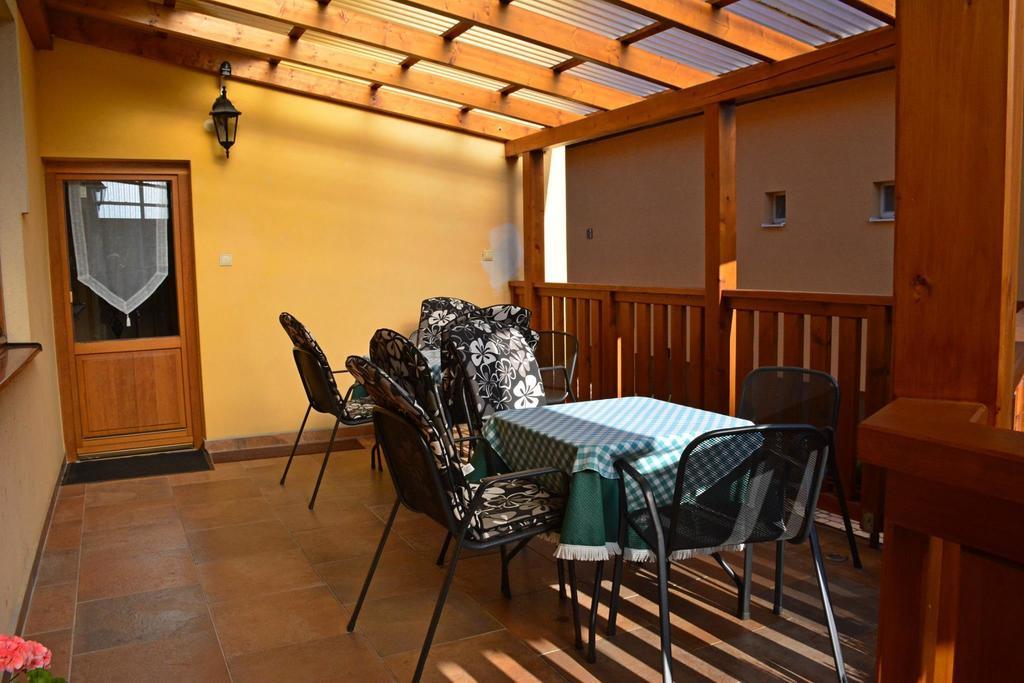 Guest House Penzion Milka Smizany Exterior photo