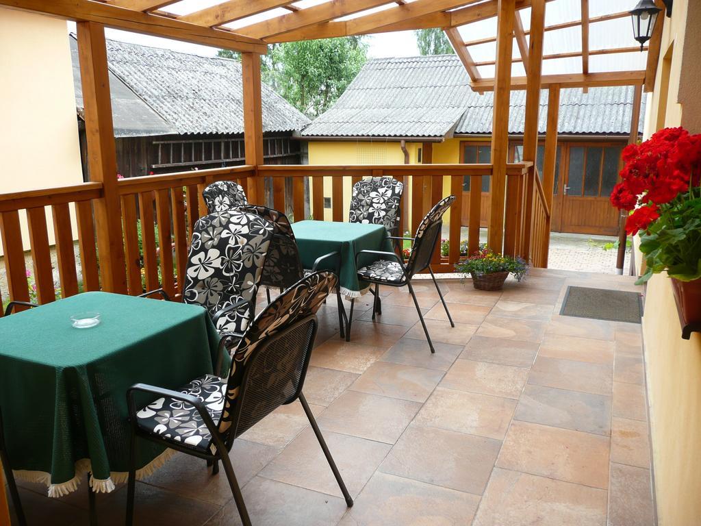 Guest House Penzion Milka Smizany Exterior photo